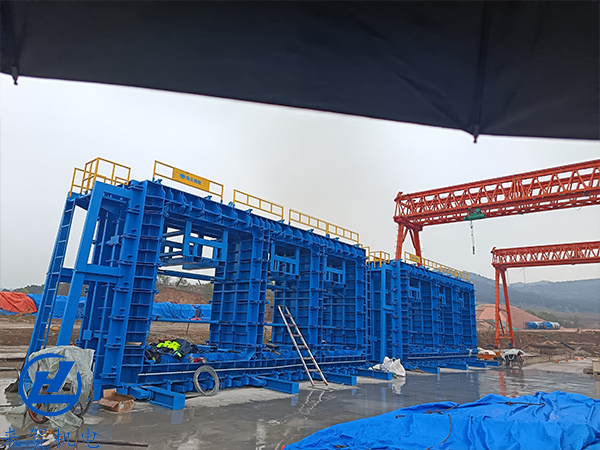 三倉(cāng)綜合管廊模具廠家 三倉(cāng)綜合管廊模具廠家